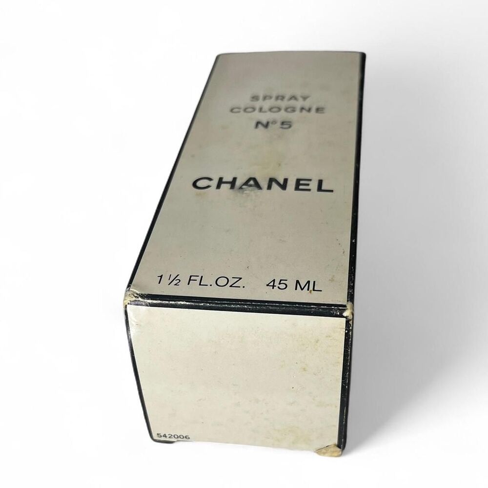 1981 Pre-Bar Code Chanel No.5 Perfume - image 2